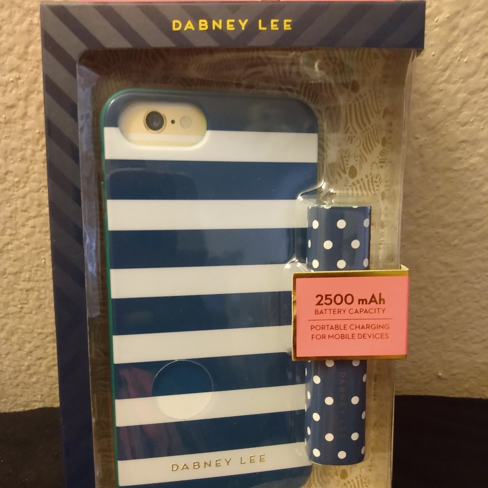 Dabney Lee I phone 6/6S plus case & power bank